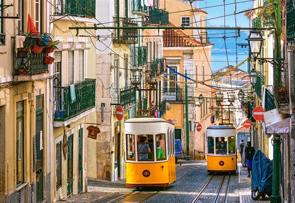 Se Lisbon Trams, Portugal hos Puzzleshop