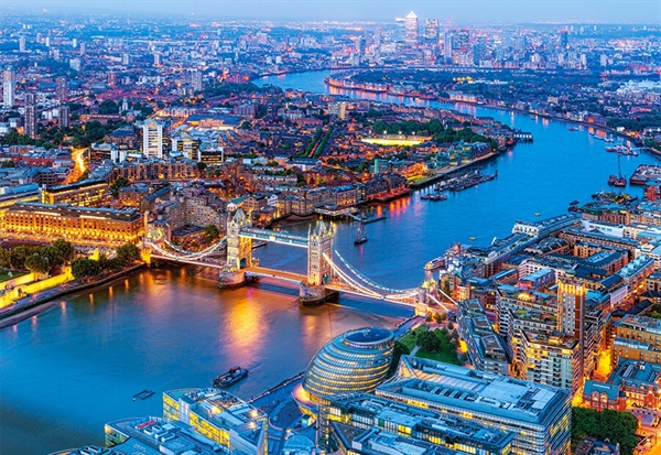 Billede af Aerial View of London hos Puzzleshop