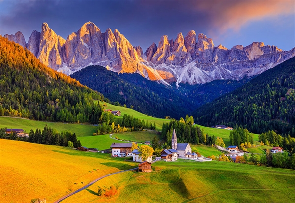 Billede af Church in Dolomites Mountains, Italy