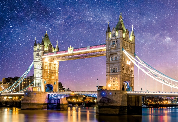 Se Tower Bridge, London (Neon) hos Puzzleshop
